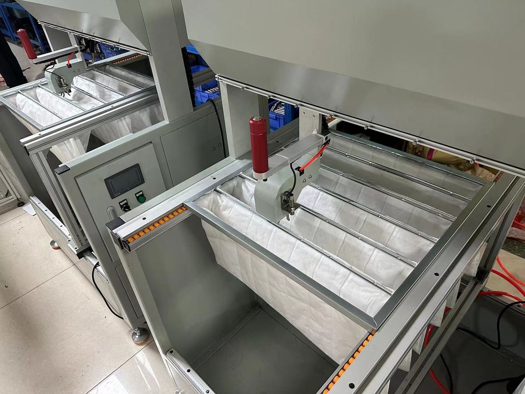 調整可能な厚さ 調整可能なフィルターメディア 空気フィルターフレームマシン 2.2kW