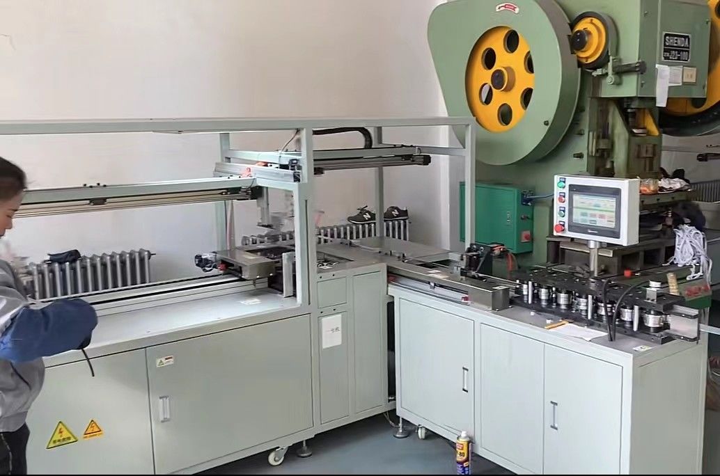 無人管理ポケット フィルター エア フィルターの製造業機械220V 5.5KW